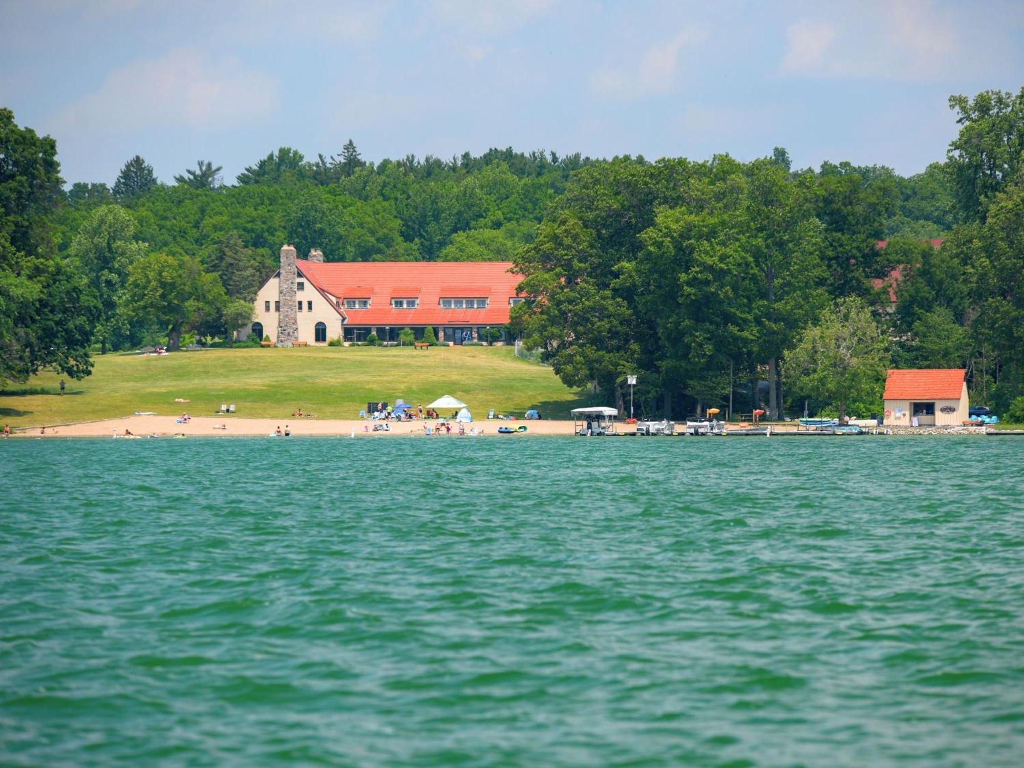 Potawatomi Inn&Cabins Angola Eksteriør billede